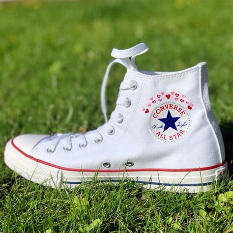 love heart converse